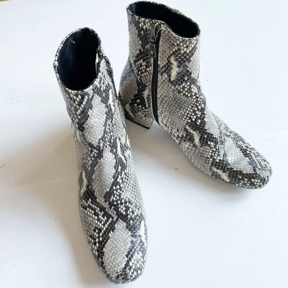 Modern Vice Snake Ankle Boots Booties Black White Block Heel Size EU 35 US‎ 5